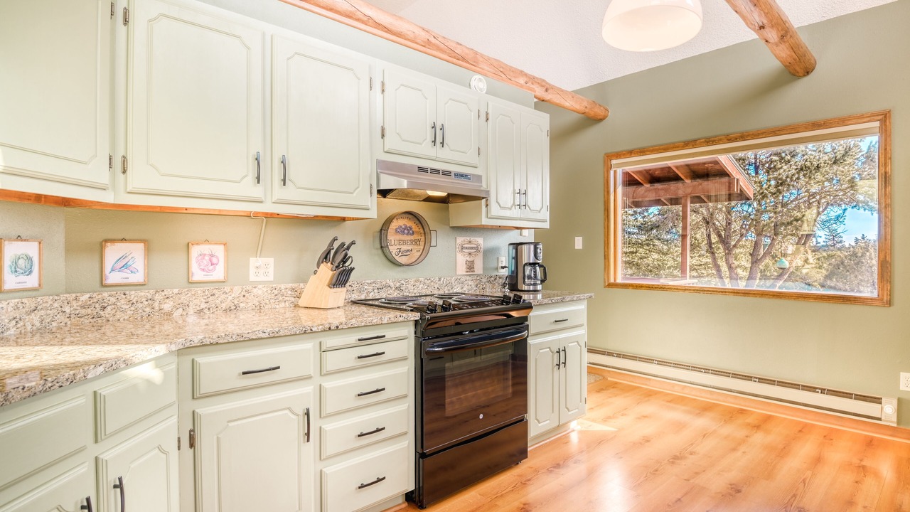 Photo of Kitchen in Alpine Village