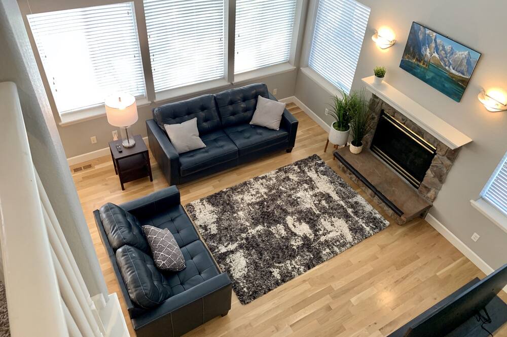 Photo of Livingroom in North Westminster