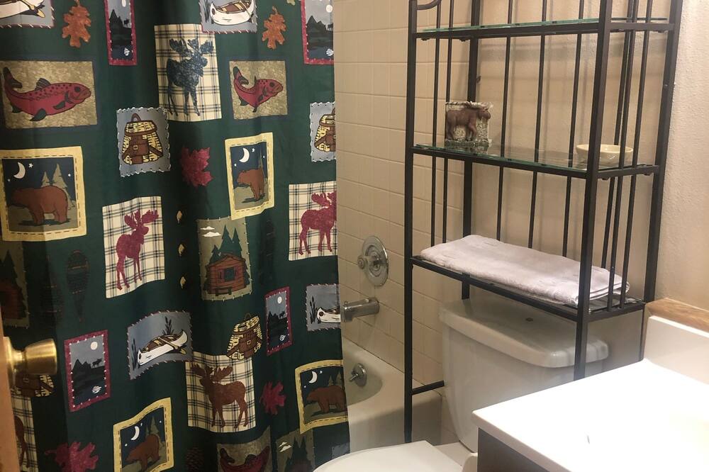 Photo of Bedroom in Lake City