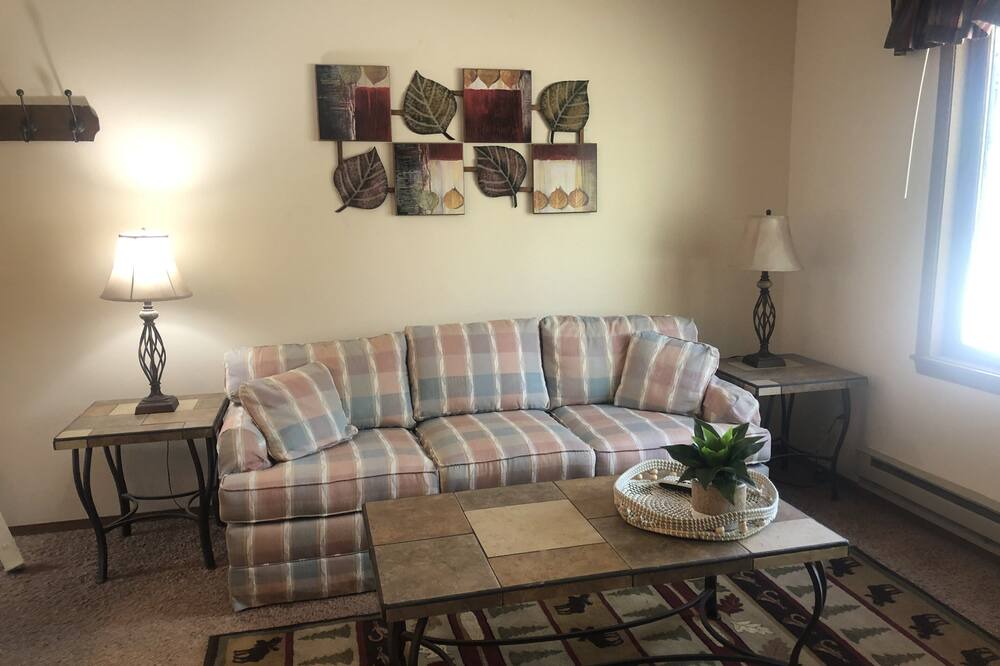 Photo of Bedroom in Lake City