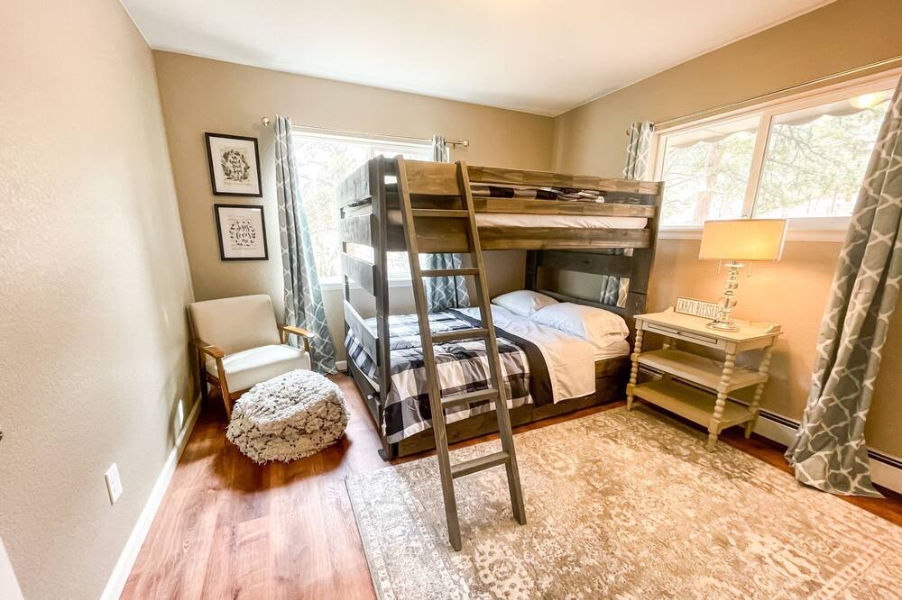 Photo of Bedroom in Palmer Lake