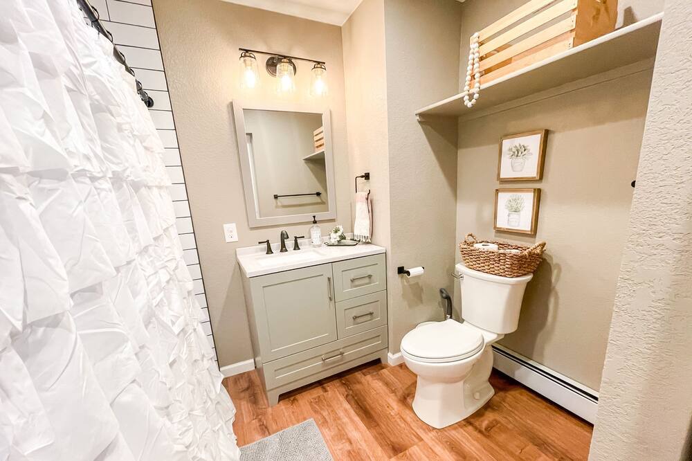 Photo of Bathroom in Palmer Lake