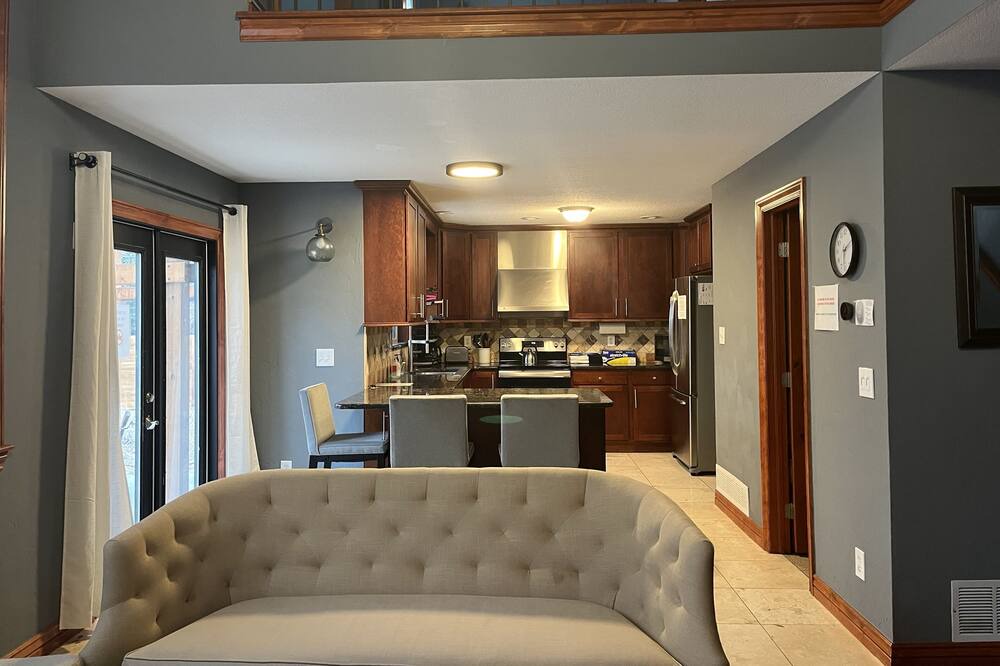 Photo of Livingroom in Thornton