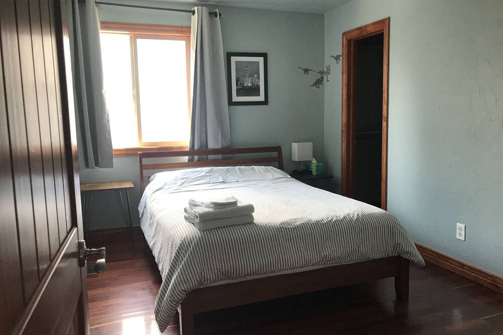 Photo of Bedroom in Thornton