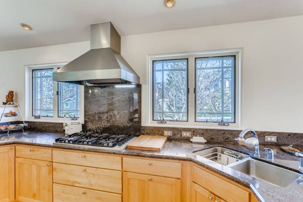 Photo of Kitchen in Newlands