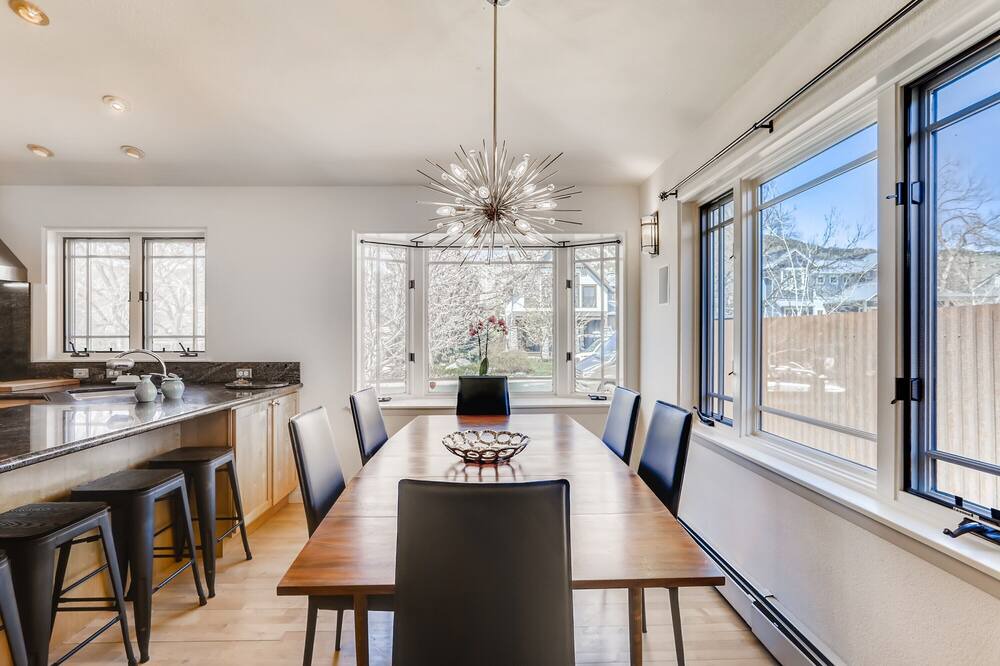 Photo of Livingroom in Newlands