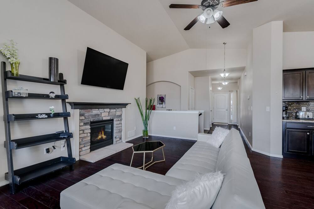 Photo of Livingroom in Colorado Springs