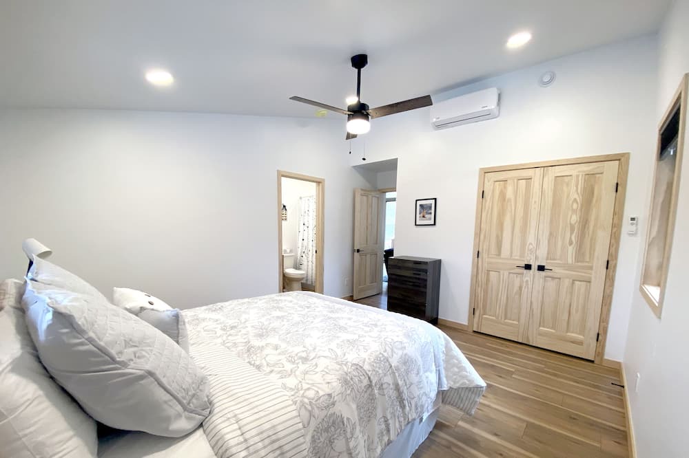 Photo of Bedroom in New Castle