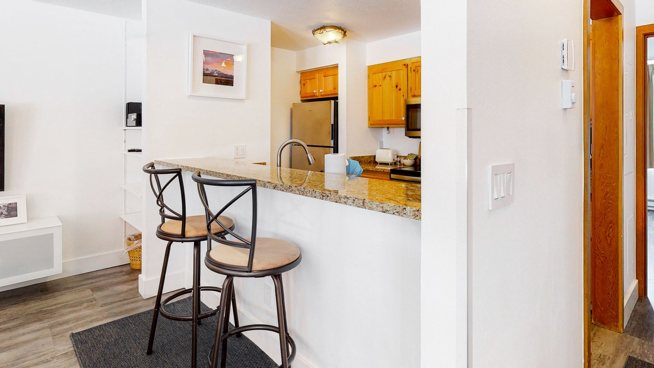 Photo of Kitchen in Lakeside Village