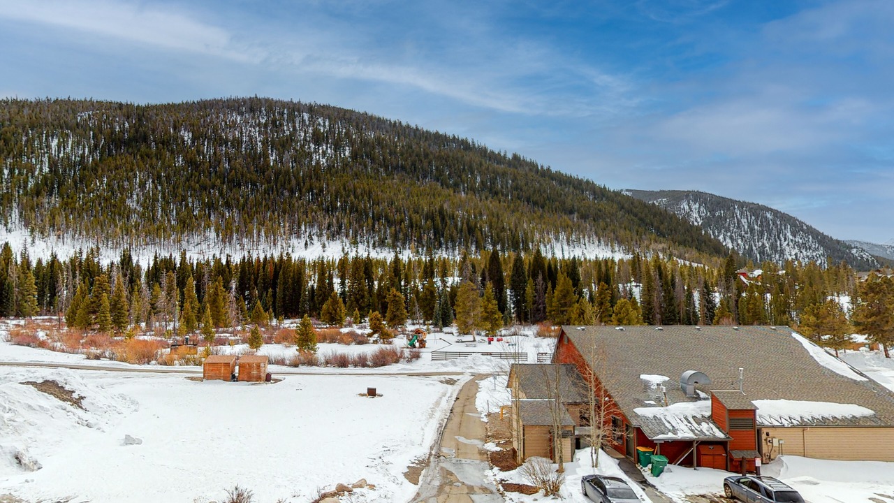 Photo of Outdoor in Lakeside Village
