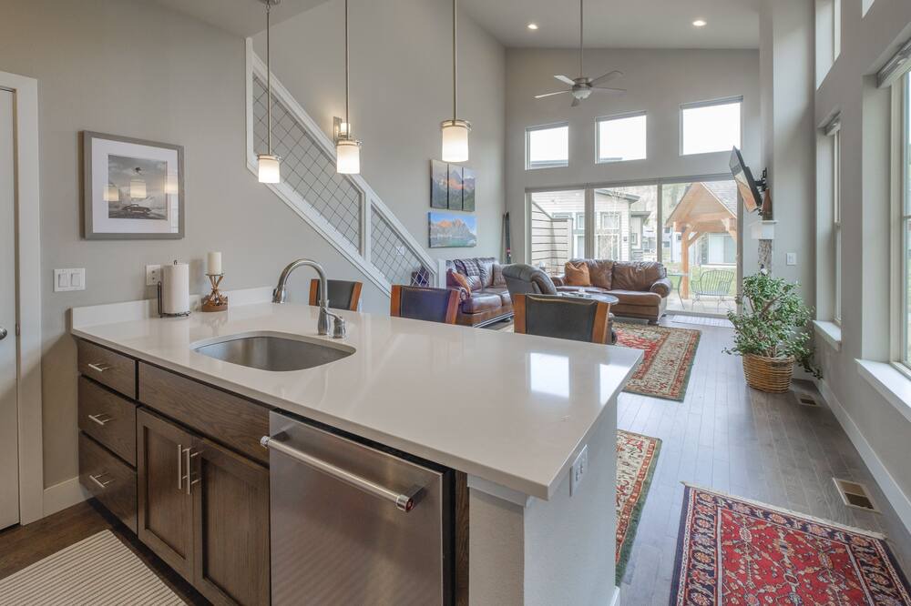 Photo of Bedroom in Rendezvous