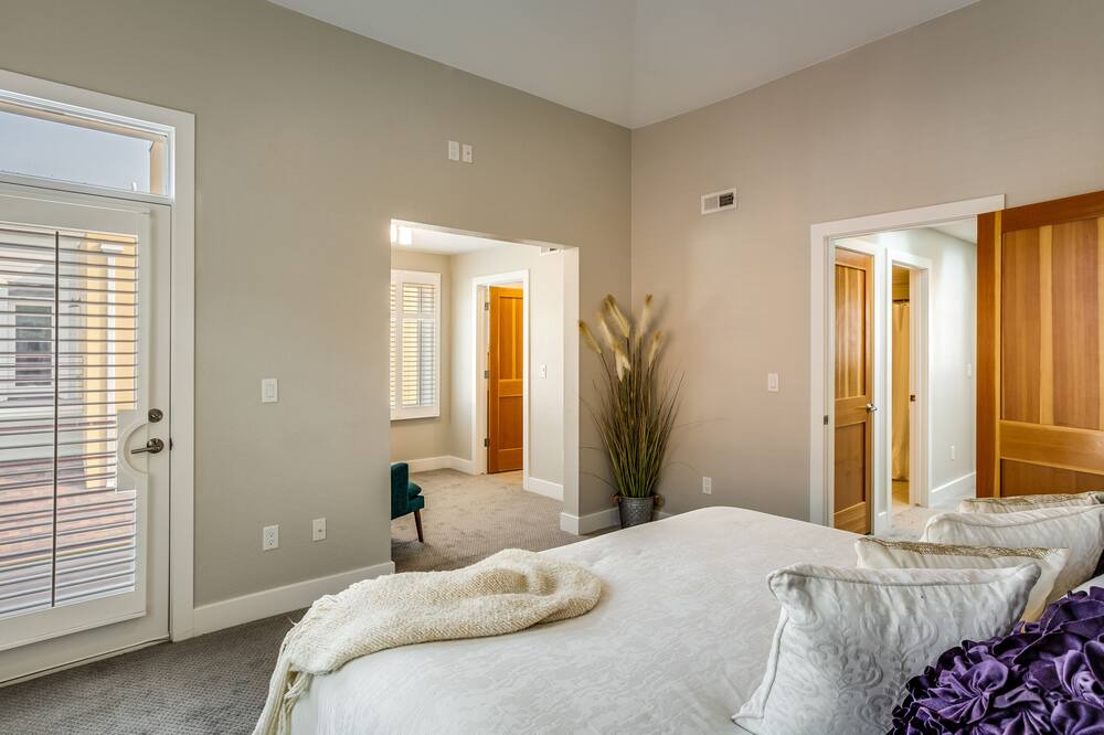 Photo of Bedroom in Newlands