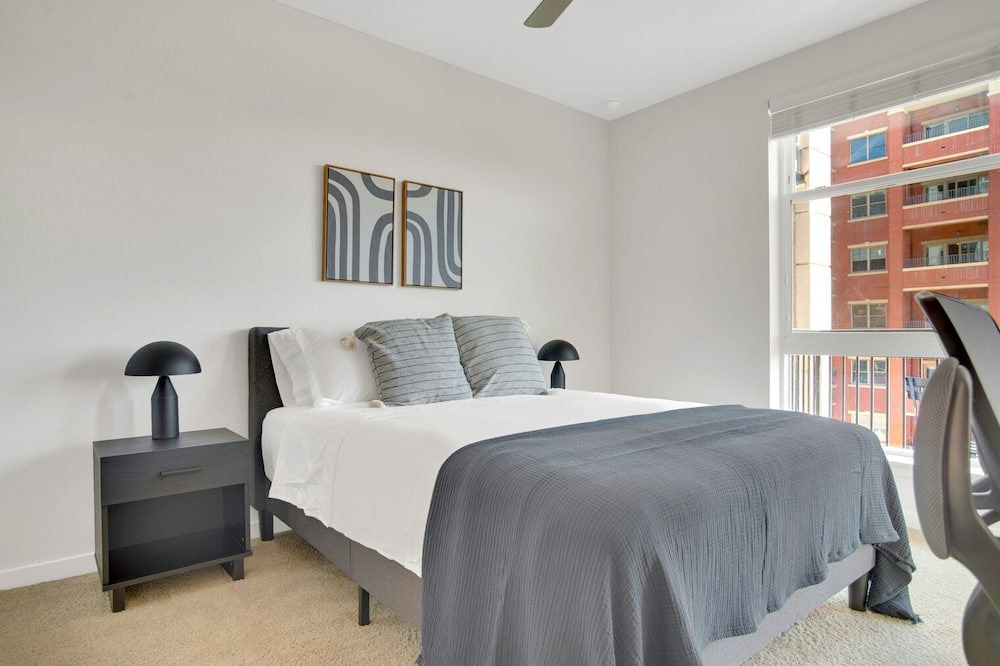 Photo of Bedroom in Uptown