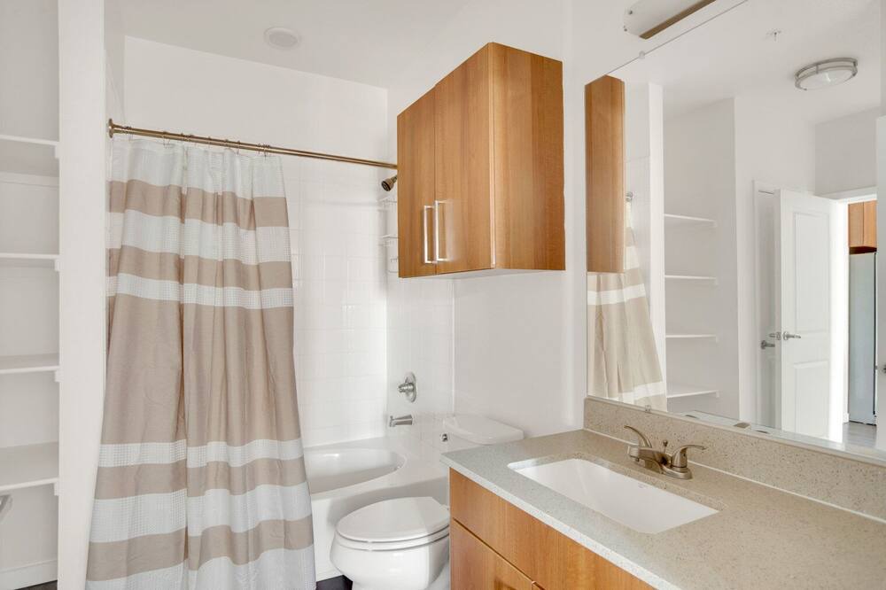 Photo of Bathroom in Uptown
