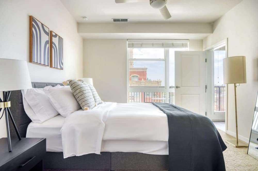 Photo of Bedroom in Uptown