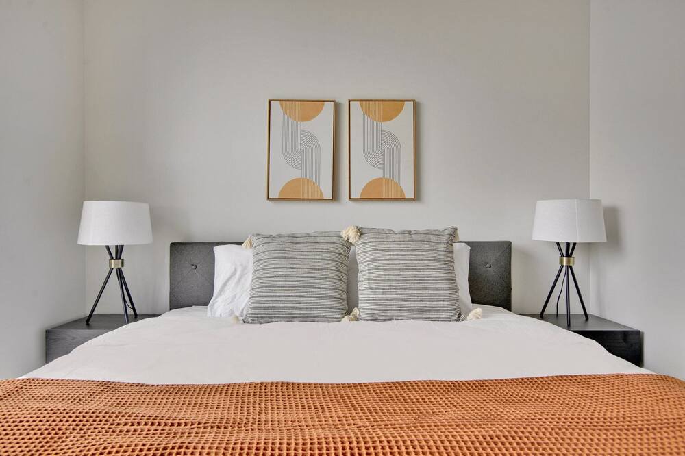 Photo of Bedroom in Uptown