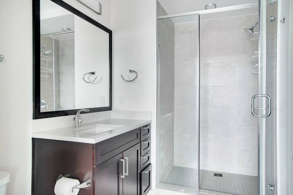 Photo of Bathroom in Uptown