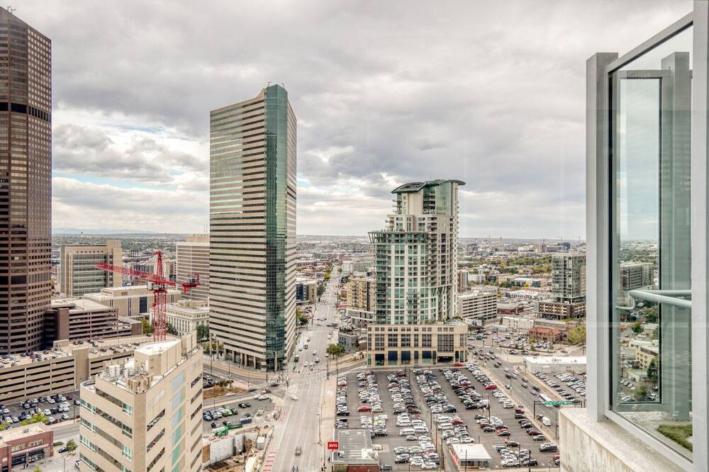 Photo of Others in Uptown