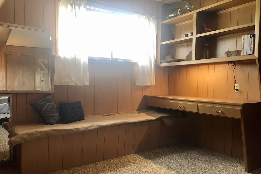 Photo of Bedroom in Rye