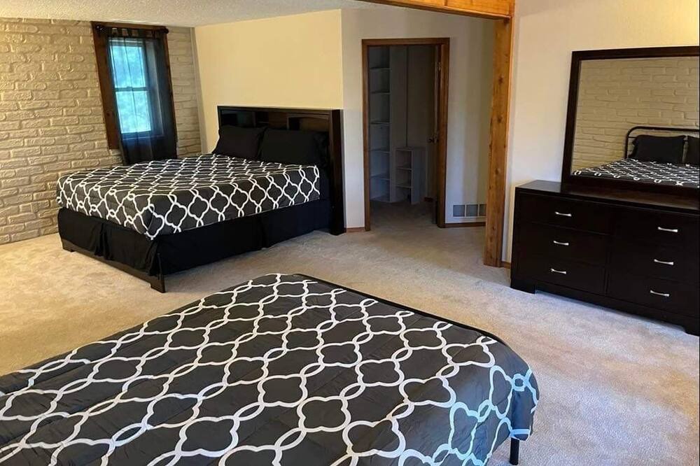 Photo of Bedroom in Elbert