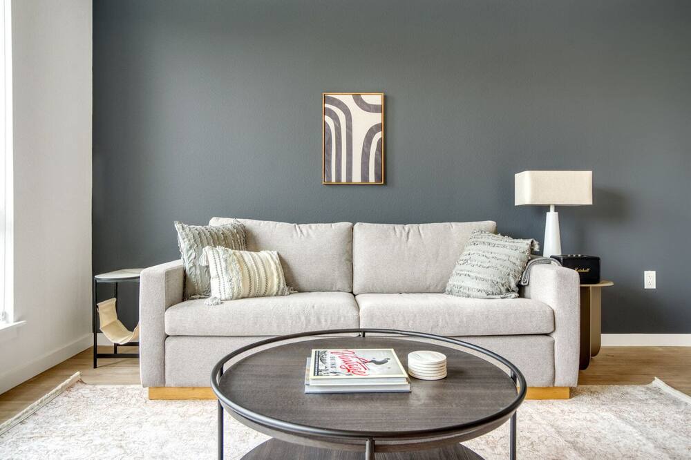 Photo of Livingroom in West Colfax