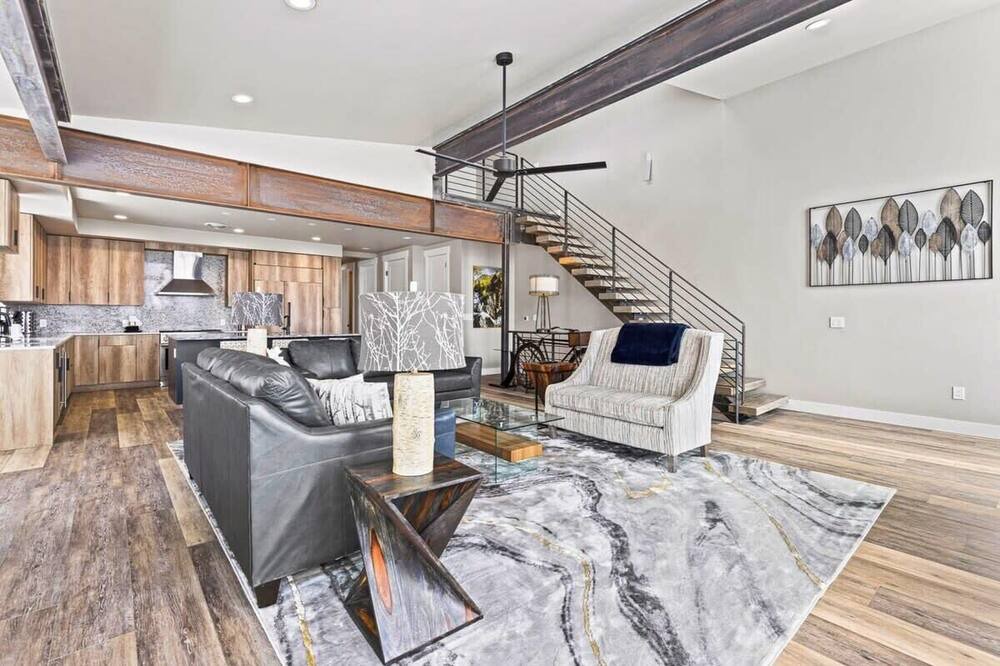 Photo of Livingroom in Woodmoor