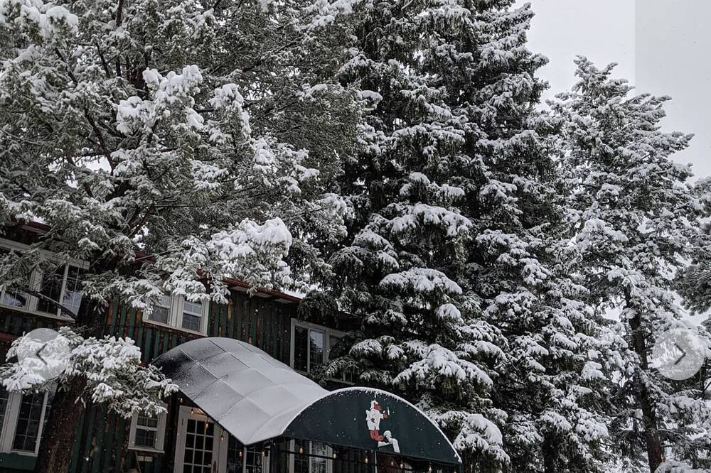 Photo of Outdoor in Evergreen Meadows
