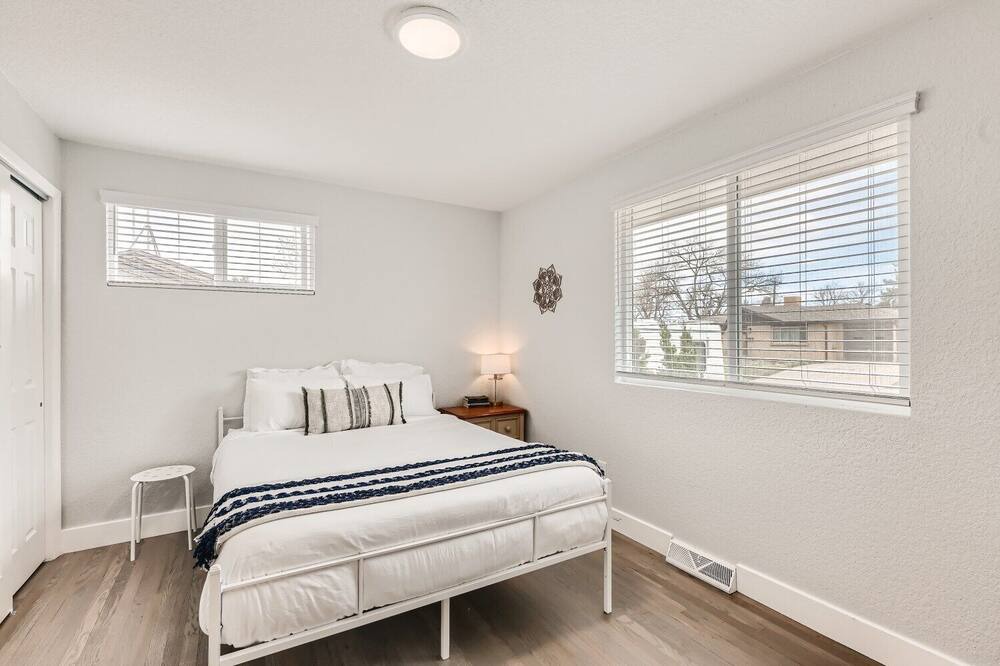 Photo of Bedroom in Lamar Heights Area