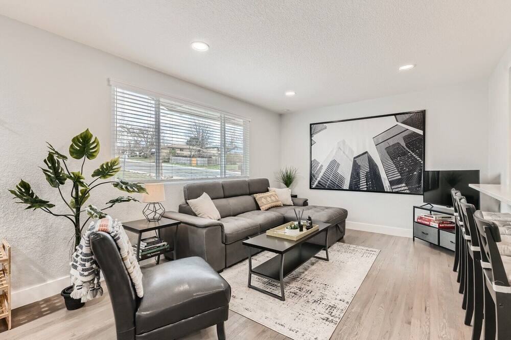 Photo of Livingroom in Lamar Heights Area