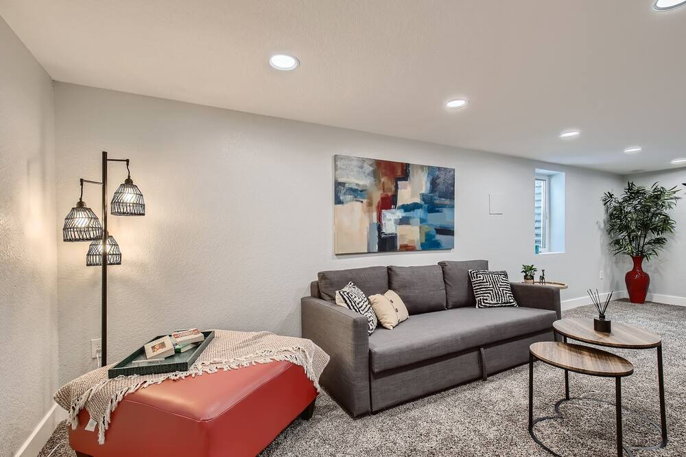 Photo of Livingroom in Lamar Heights Area