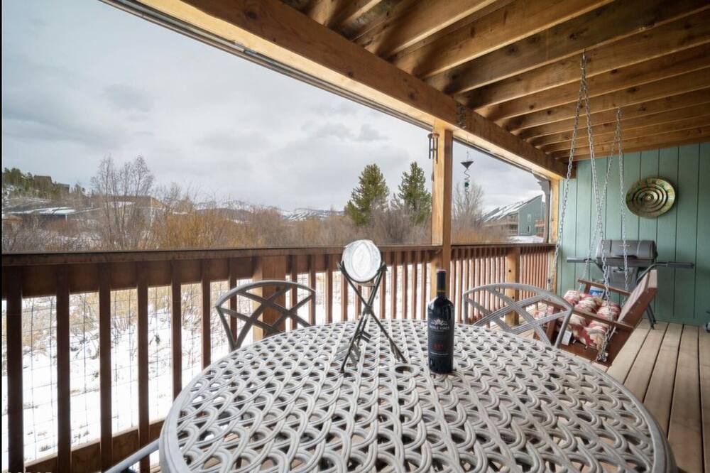 Photo of Outdoor in Fraser