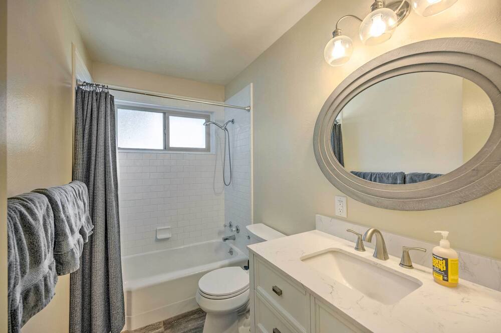 Photo of Bathroom in Security-Widefield
