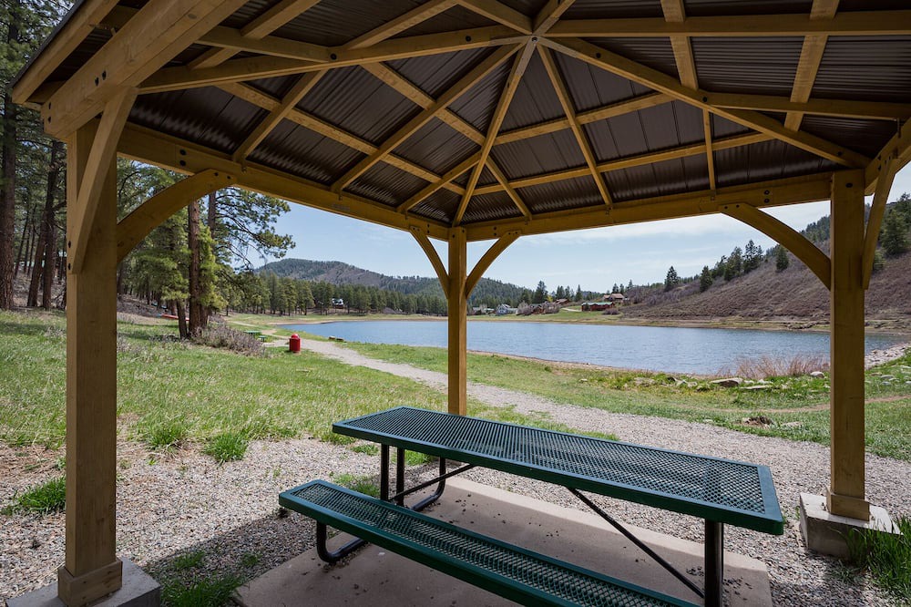 Photo of Outdoor in Forest Lakes