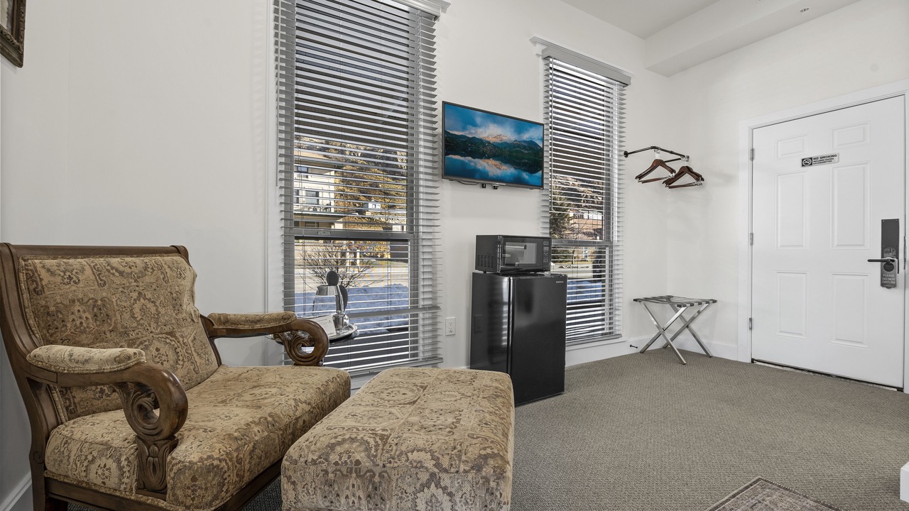 Photo of Bedroom in Idaho Springs