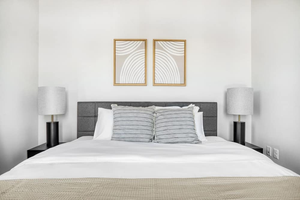 Photo of Bedroom in Golden Triangle