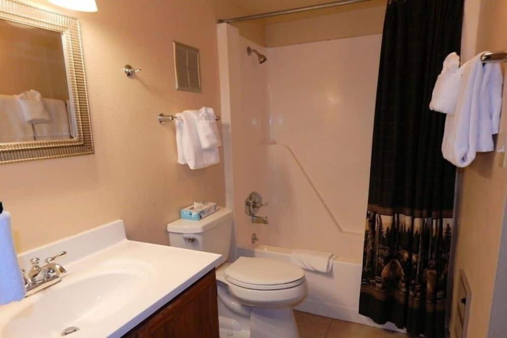 Photo of Bathroom in Historic District
