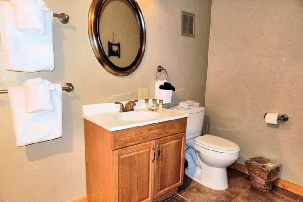 Photo of Bathroom in Historic District