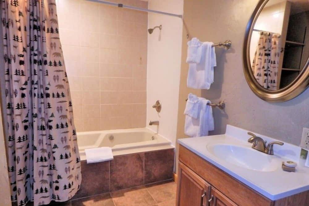 Photo of Bathroom in Historic District