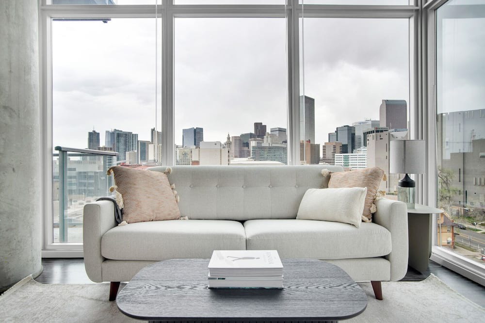 Photo of Livingroom in Golden Triangle