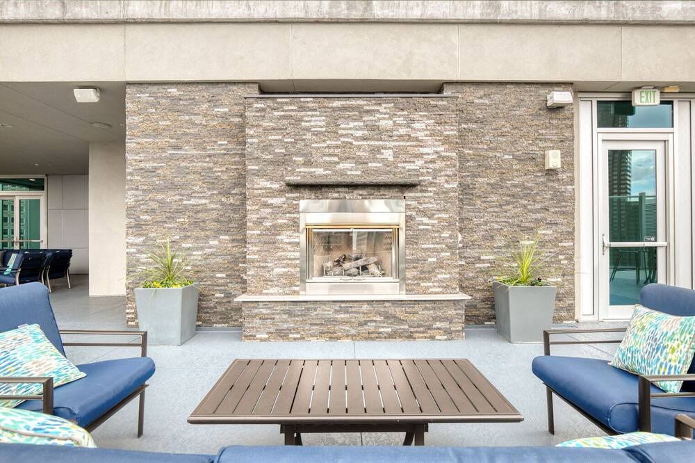 Photo of Outdoor in Uptown