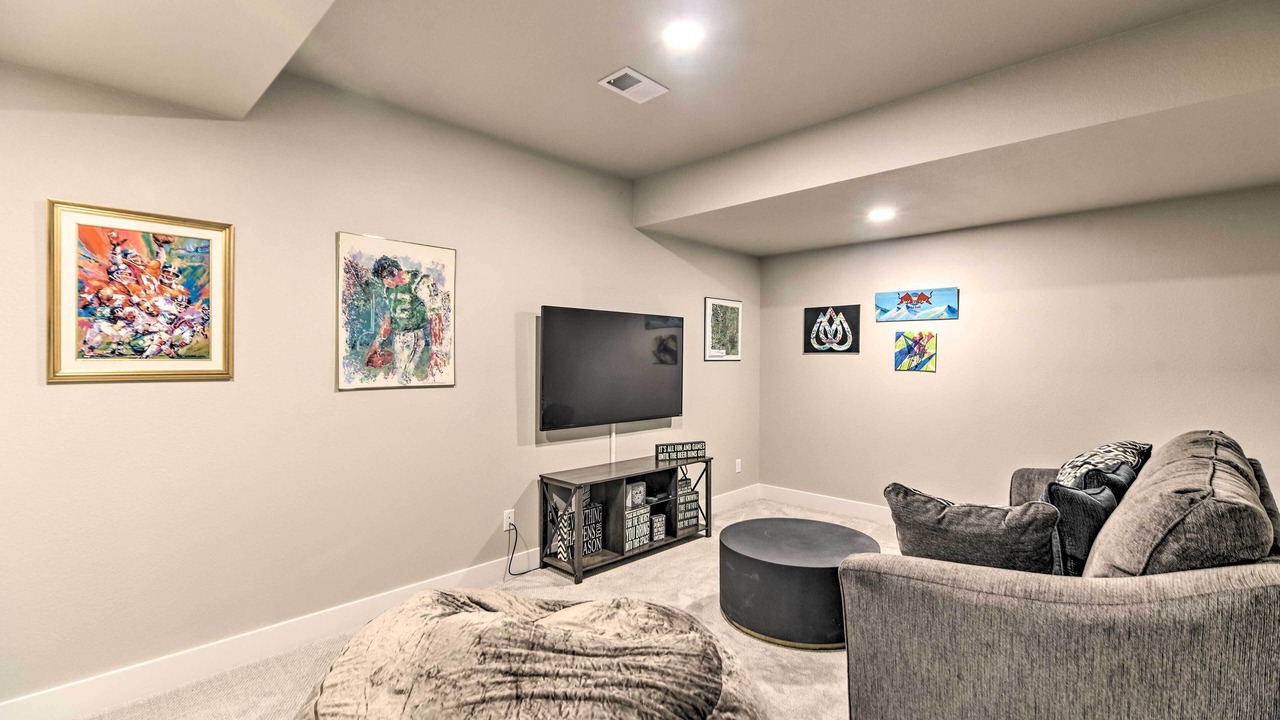 Photo of Livingroom in Loveland