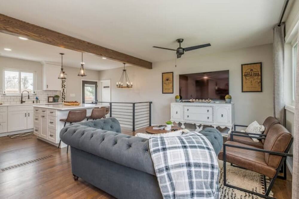 Photo of Livingroom in Wheat Ridge