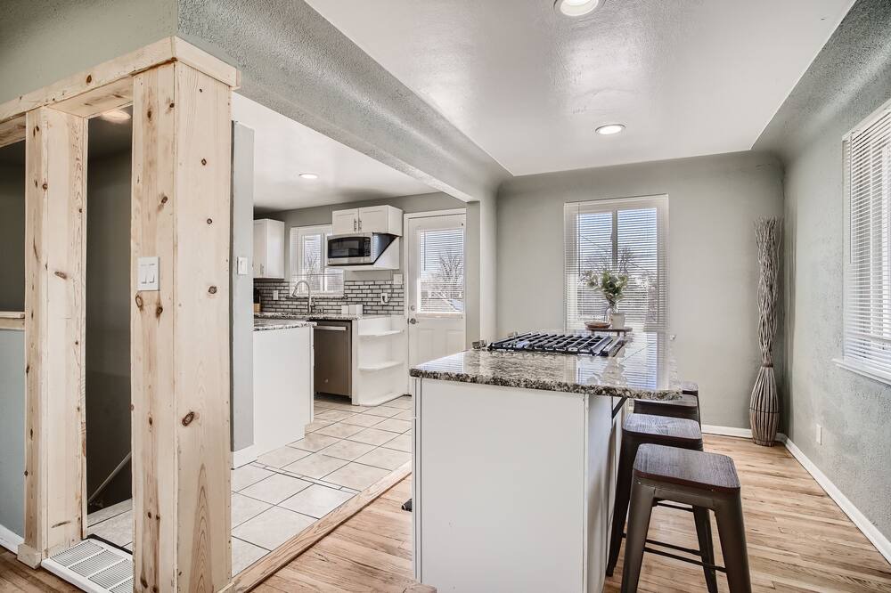 Photo of Kitchen in Arvada Plaza Area