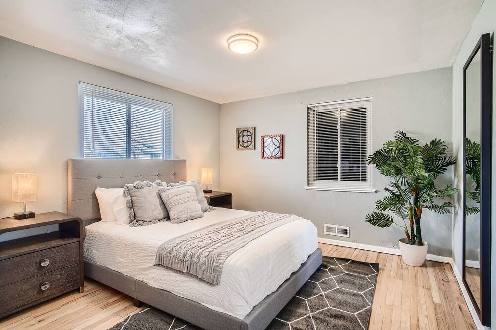 Photo of Bedroom in Arvada Plaza Area