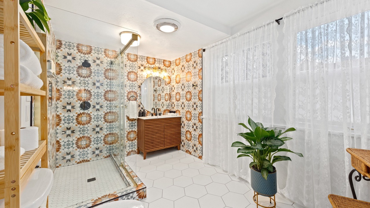 Photo of Bathroom in Cheesman Park