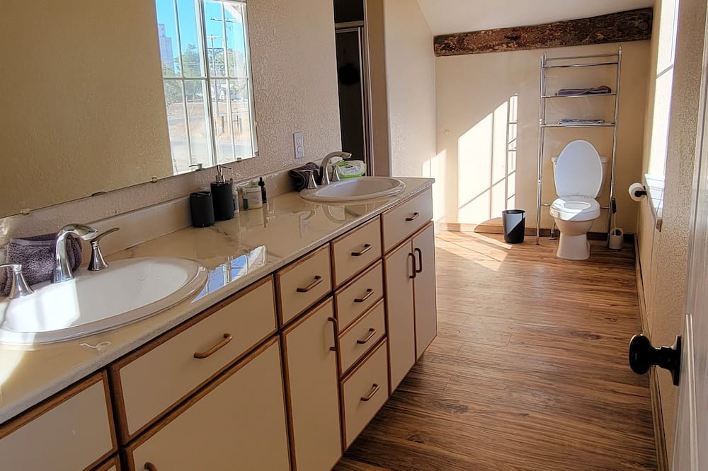 Photo of Kitchen in Crowley County