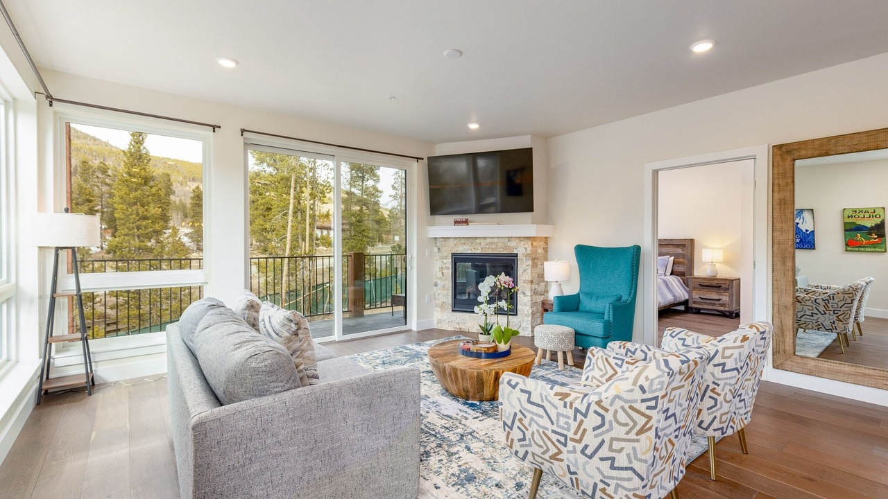 Photo of Bedroom in Lakeside Village
