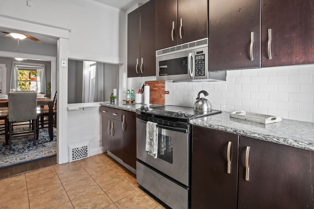 Photo of Kitchen in Lincoln Park