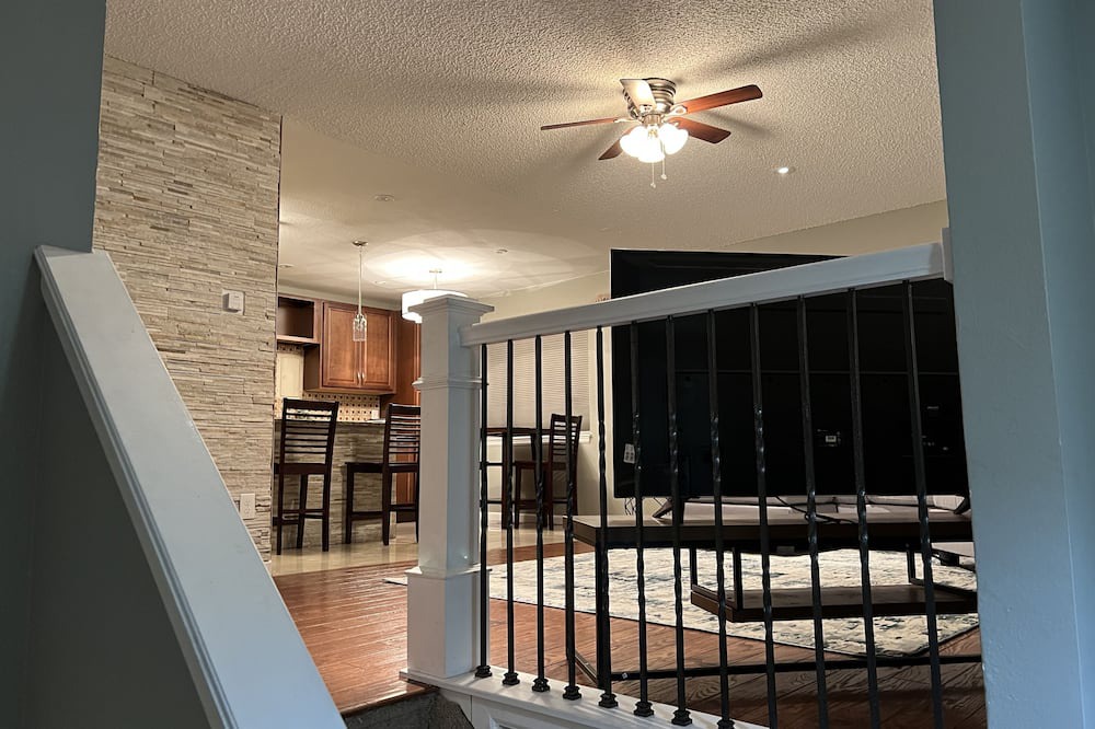 Photo of Bedroom in Cheyenne Meadows