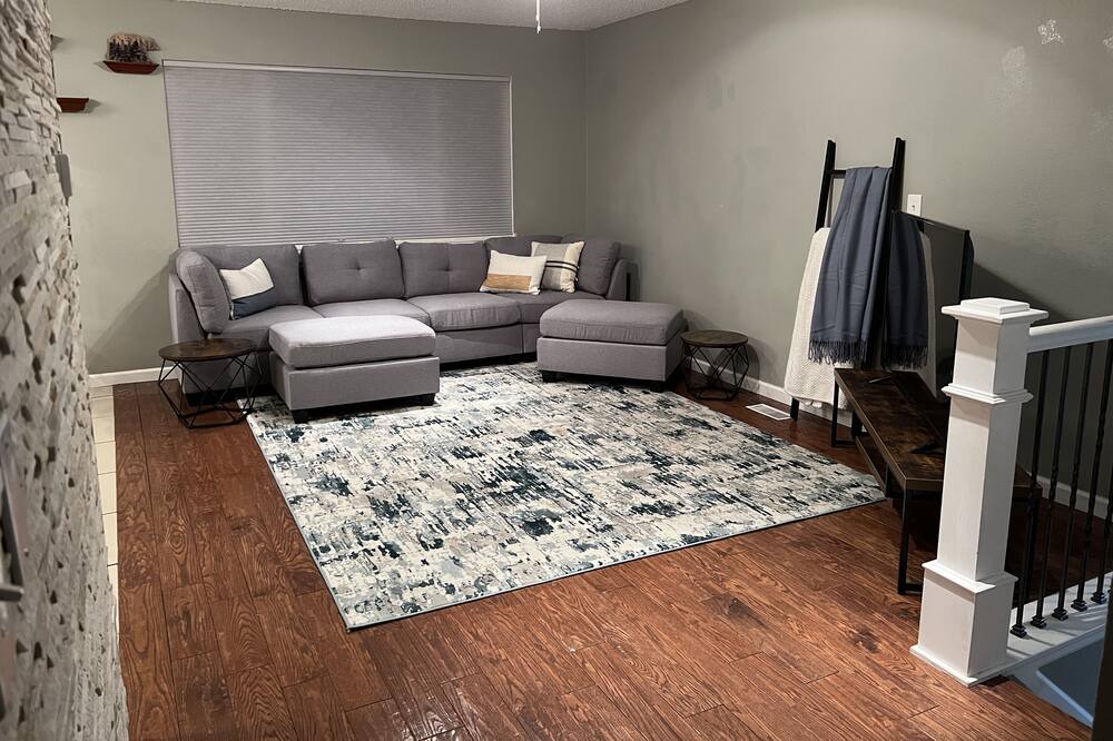 Photo of Livingroom in Cheyenne Meadows